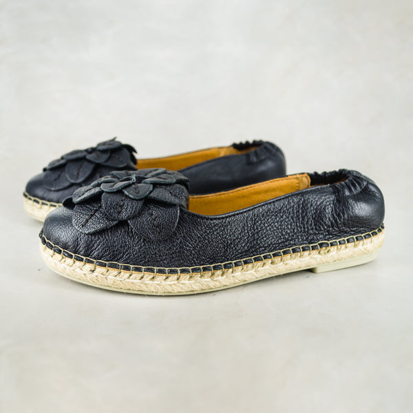Online Exclusive Outlet Edlule : Ladies Leather Espadrille Shoe in Black Cayak