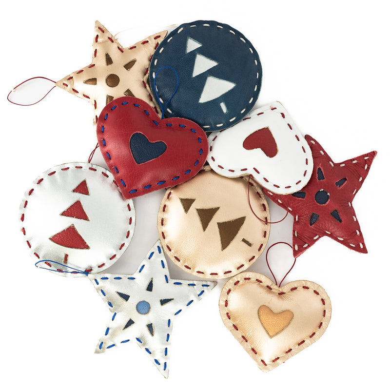 Christmas Heart : Christmas Decor Accessory in Valentine & Denim Cayak