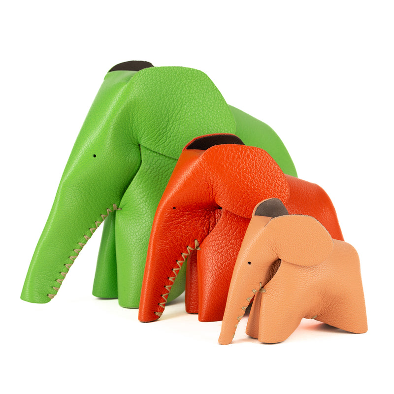 Parva : Small Elephant Family Accessory in Coral Leather