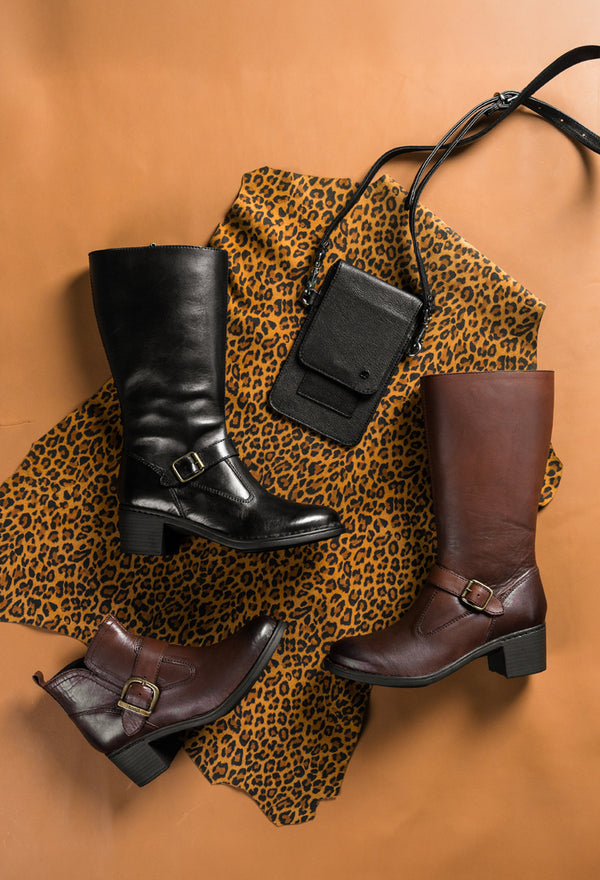 Bobedi : Ladies Leather Mid-calf Boot in Black Relaxa