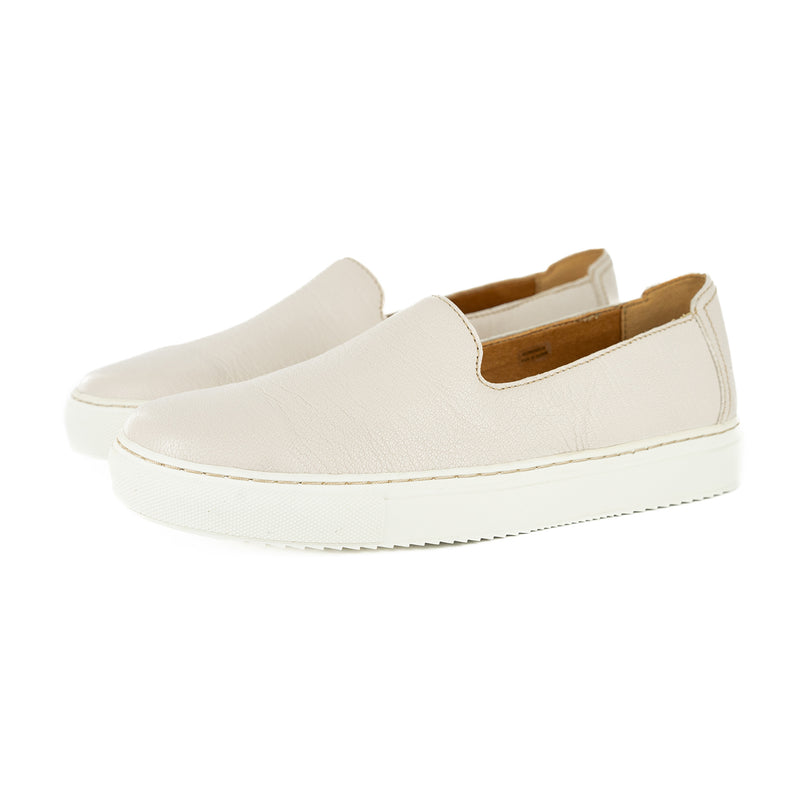 Samavaka : Ladies Leather Shoe in Cream Cayak