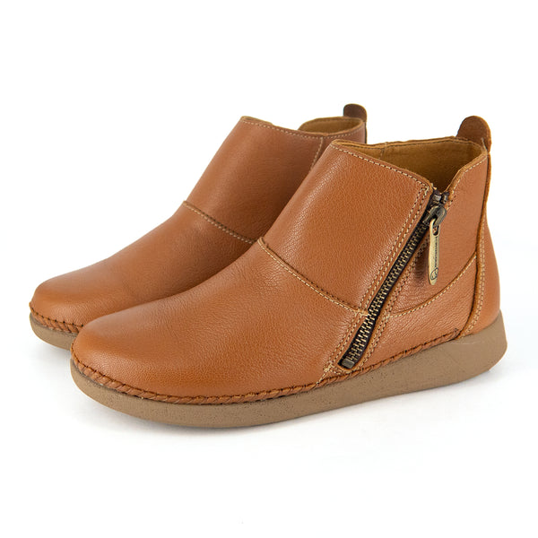 Zinder : Ladies Leather Ankle Boot in Oak Cayak