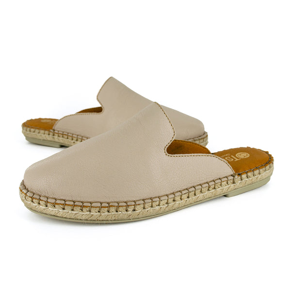 Ukubasa : Ladies Leather Slip-on Espadrille in Cream Cayak