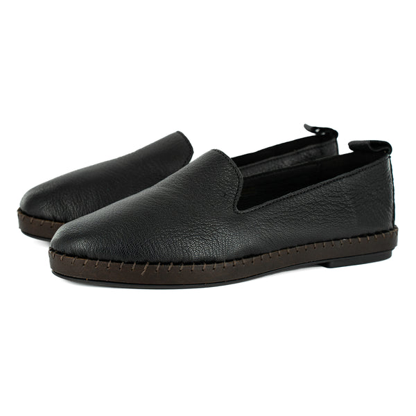 Solwezi : Ladies Leather Shoe in Black Cayak