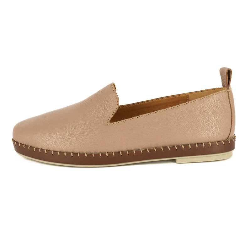 Solwezi : Ladies Leather Shoe in Timber Cayak