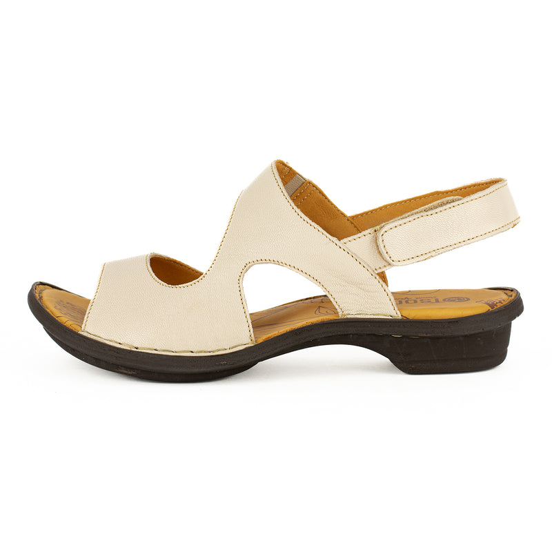 Gadla : Ladies Leather Sandal in Cream Cayak