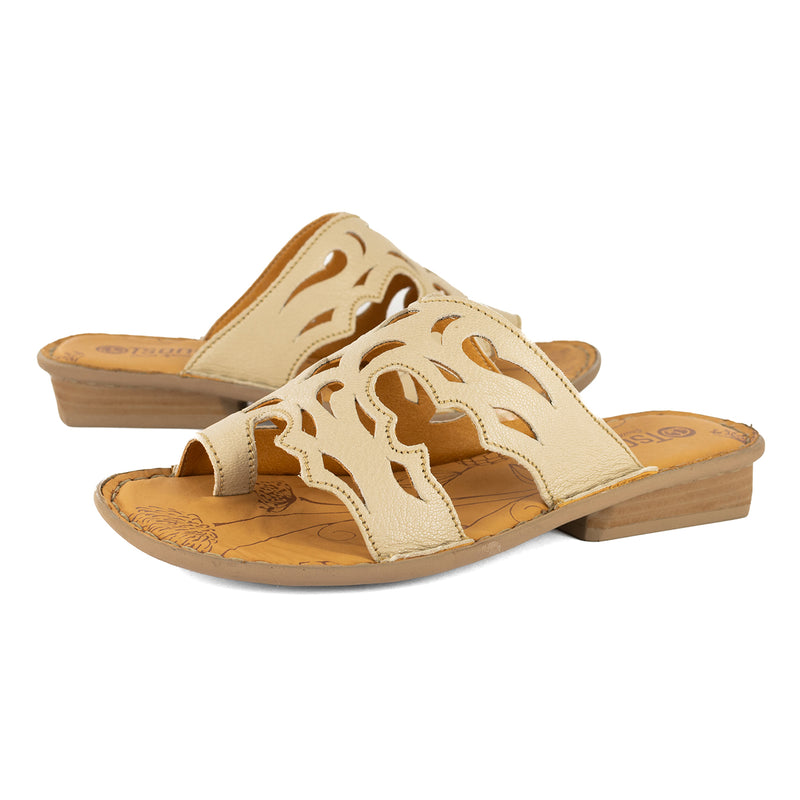 Isivinia : Ladies Leather Sandal in Beige Cayak