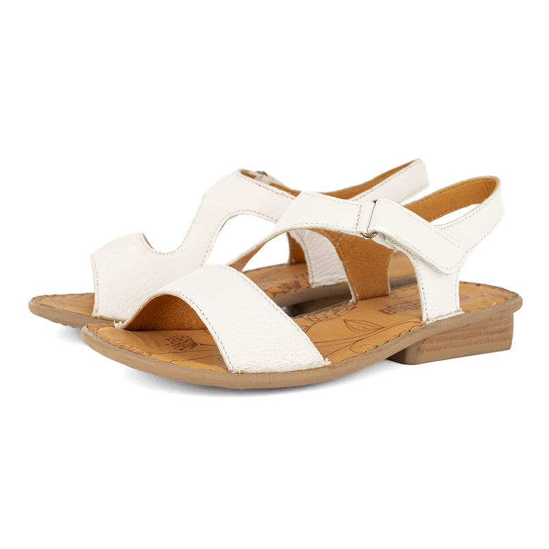 Bazaruto : Ladies Leather Sandal in White Cayak