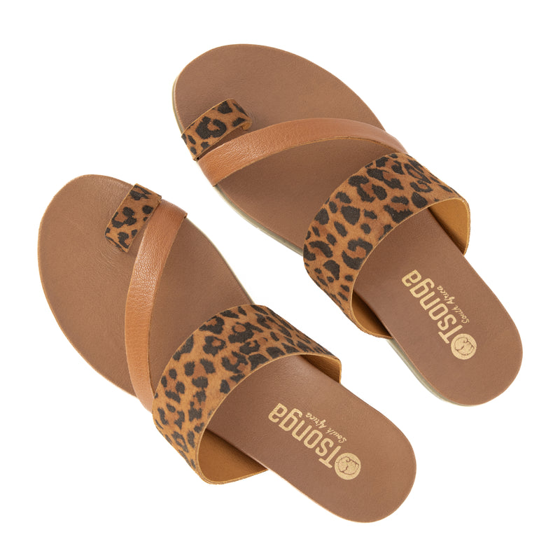 Ningizimu : Ladies Leather Sandal in Spotted Lisoto & Oak Cayak