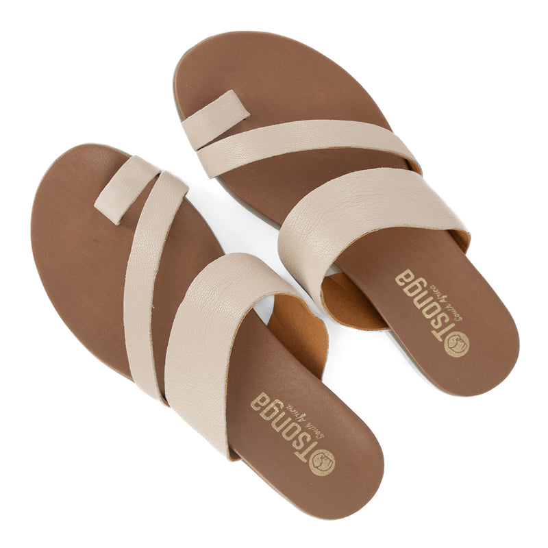 Ningizimu : Ladies Leather Sandal in Cream Cayak