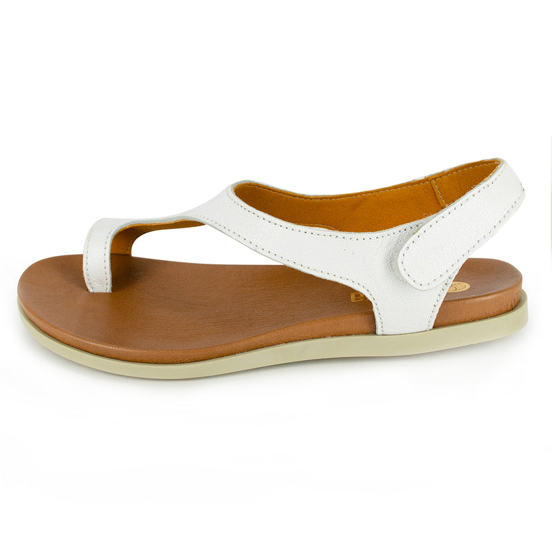 Ukumosa : Ladies Leather Sandal in White Cayak