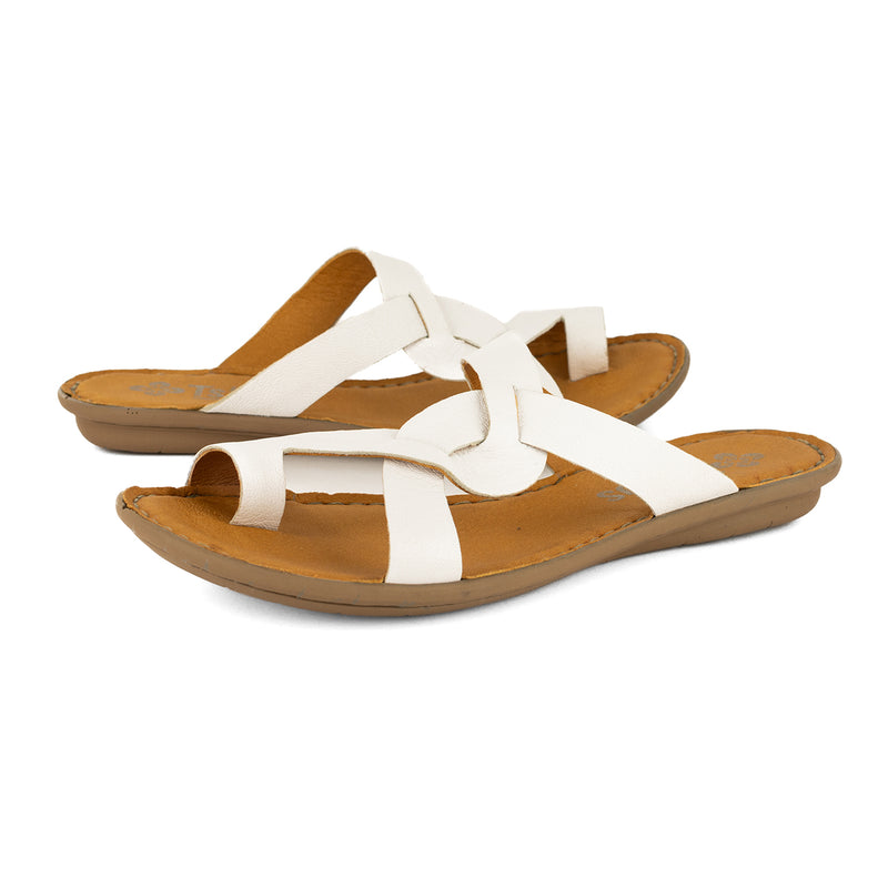 Kulumbe : Ladies Leather Tslops Sandal in White Cayak