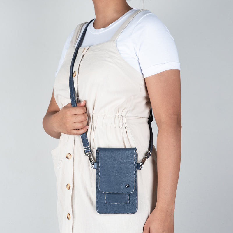 Lupita : Ladies Leather Crossbody Purse in Denim Cayak