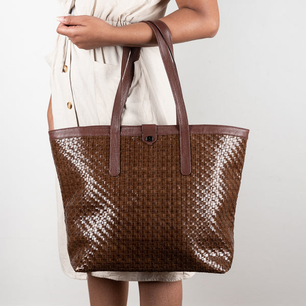 Simkhethi : Ladies Woven Leather Shopper Handbag in Choc Seneca & Cafe Cayak
