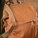 Zinande : Leather Backpack in Tan Vintage