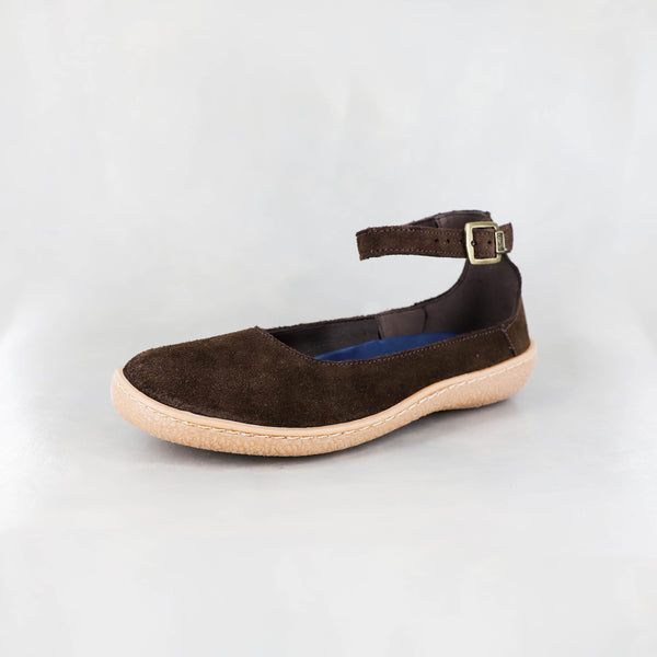 Magazini : Ladies Suede Shoe In Choc Suede