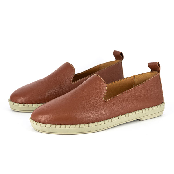 Induduzo : Ladies Leather Shoe in Suede Cayak