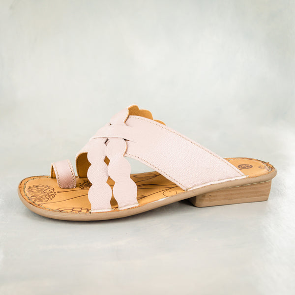 Isenzelelo : Ladies Leather Sandals in Rose Cayak