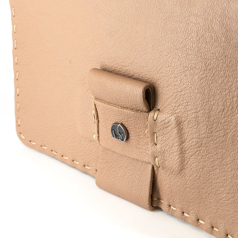 Liana : Ladies Leather Crossbody Handbag in Timber Cayak