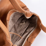 Novuka : Ladies Leather Handbag in Tan Vintage