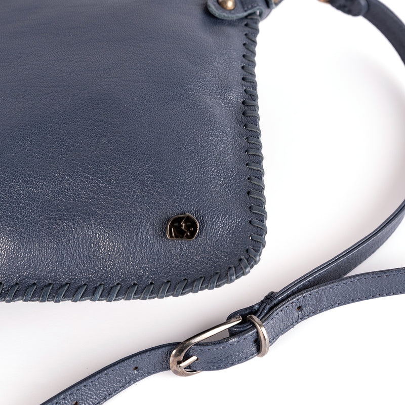 Rantu : Ladies Leather Crossbody Handbag in Denim Cayak