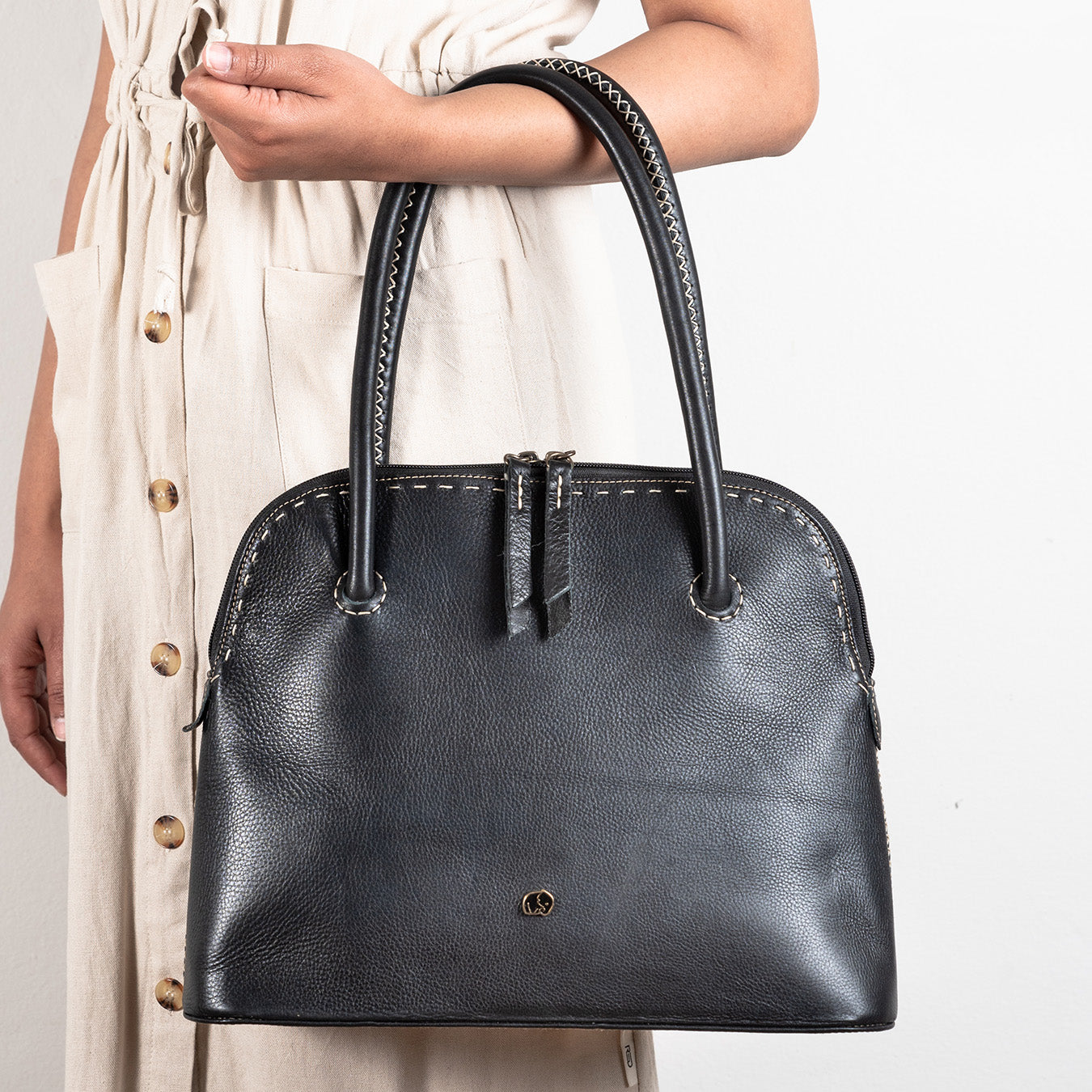 Thina : Ladies Leather Shopper Handbag in Black Delta – Tsonga